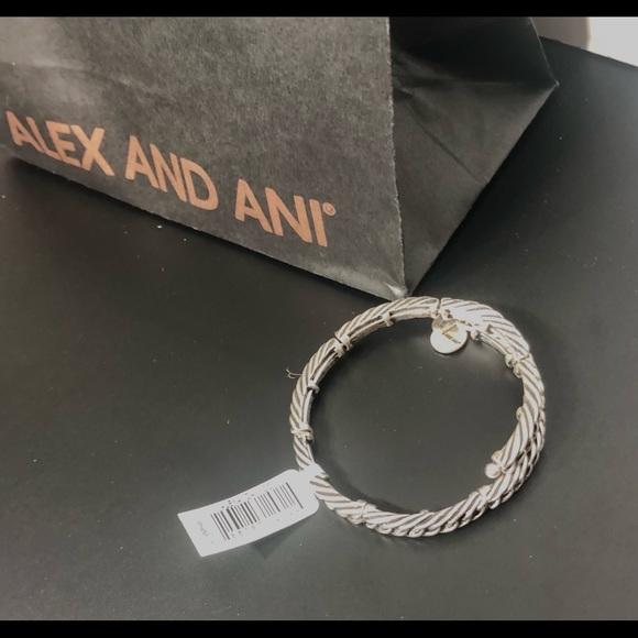 NWT Alex and Ani Eve Wrap Silver - Picture 4 of 7